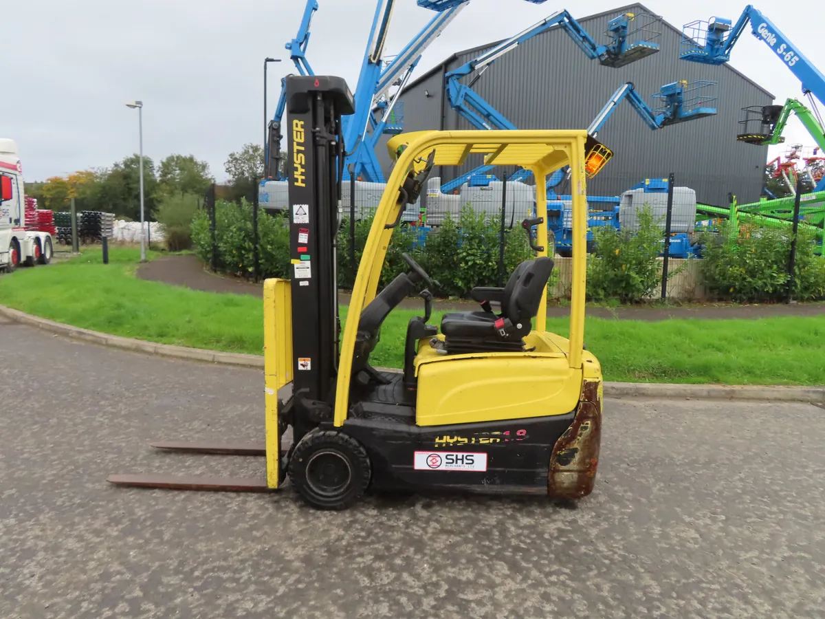 Hyster 1.8 Ton Electric Forklift YOM 2018 - Image 1