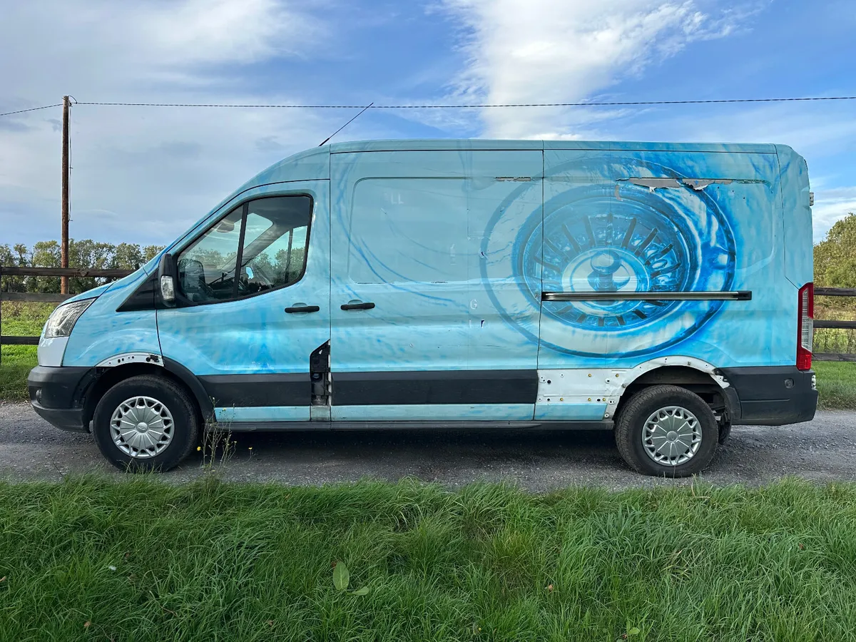 Ford Transit 2018 Trend Model - Image 3
