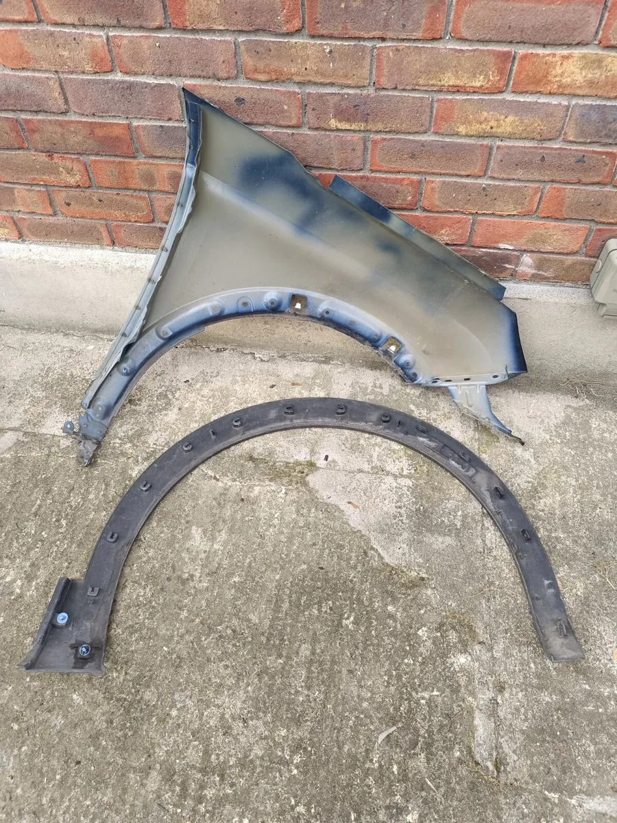 Peugeot 5008 Car Wings - Image 4