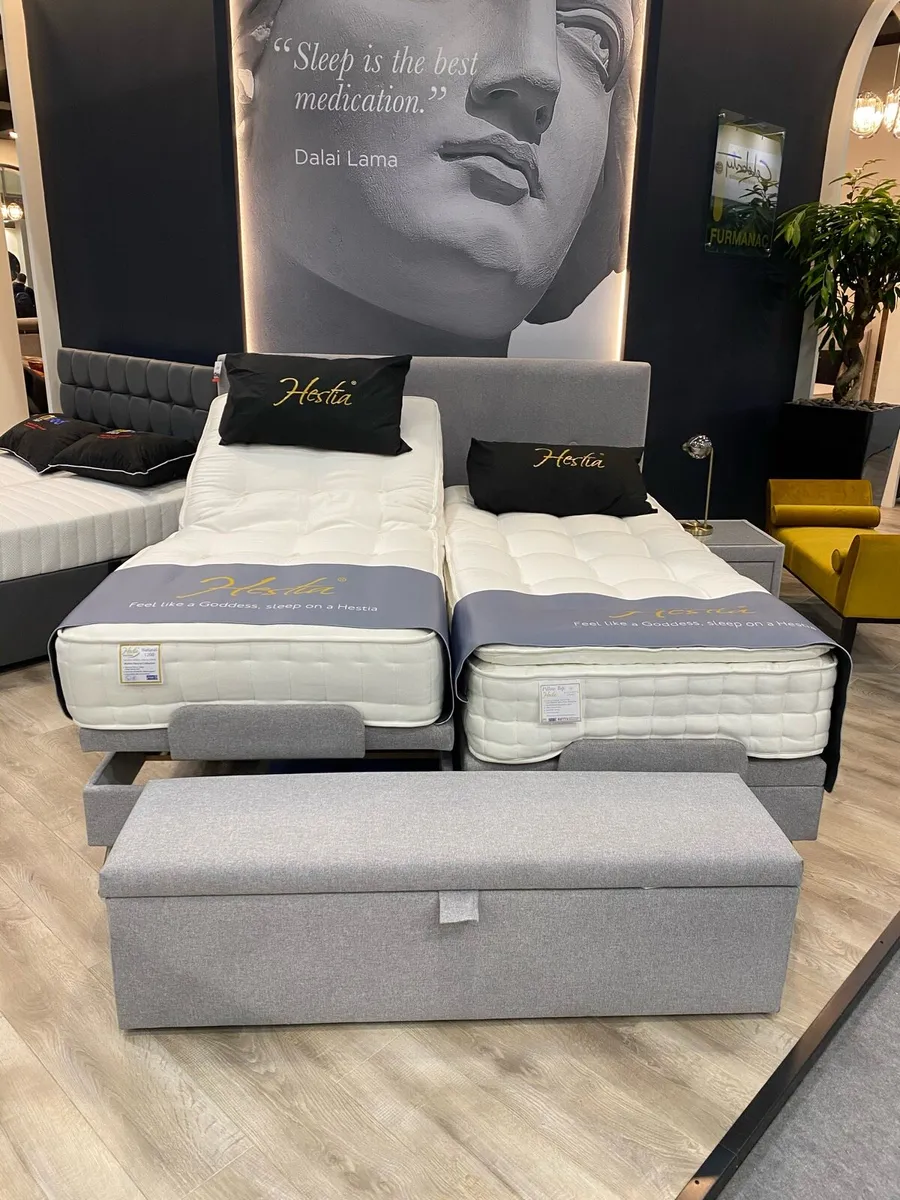 New Electric adjustable mobility bed and mattress - Image 4