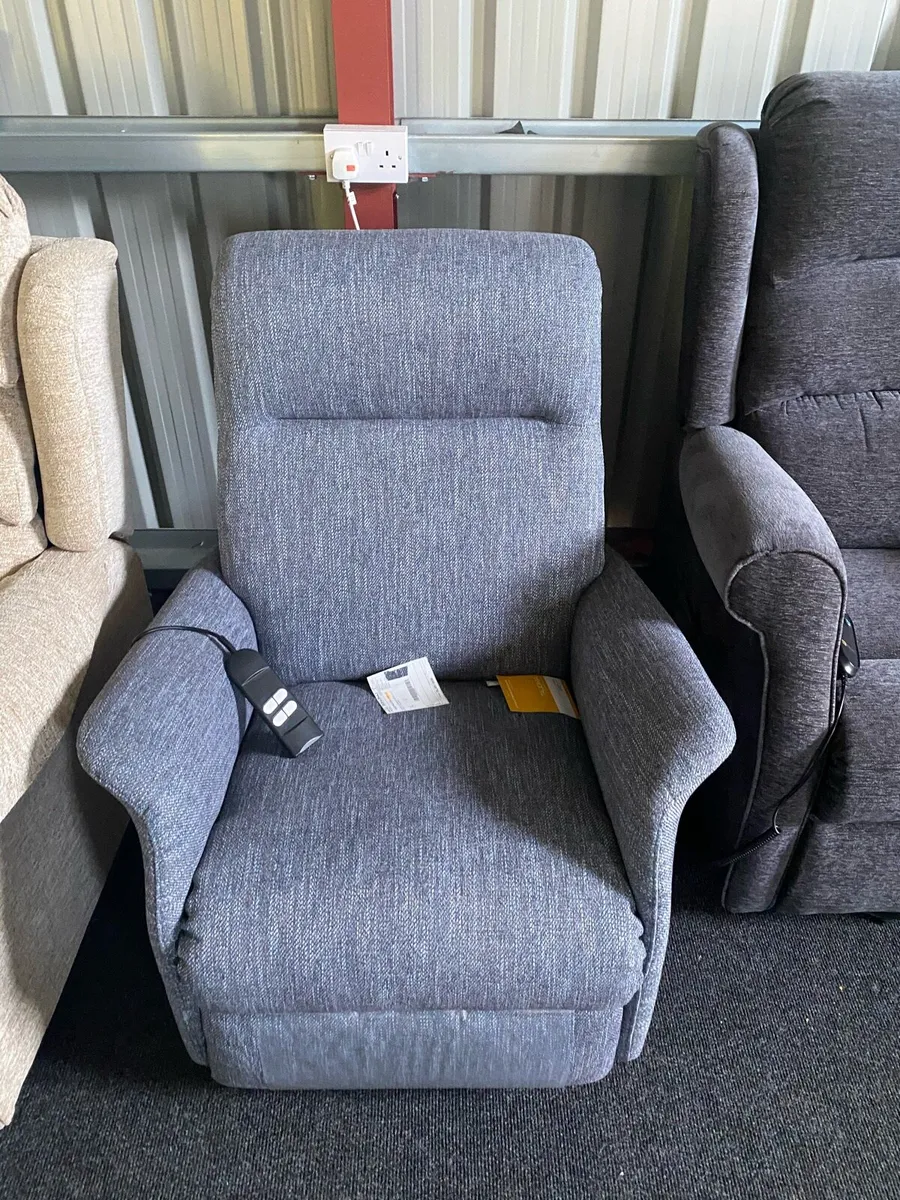 Electric Rise and Recline Mobility Chairs - Image 4