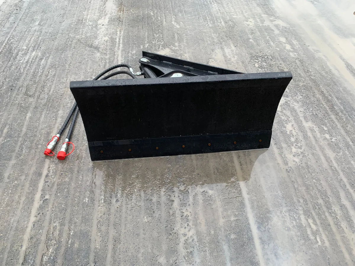 Brand New Skid Steer Snow Blade - Image 1