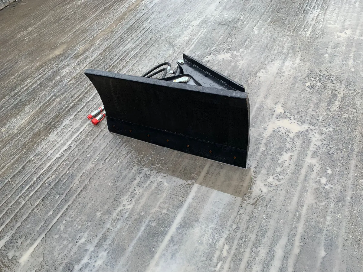 Brand New Skid Steer Snow Blade - Image 2