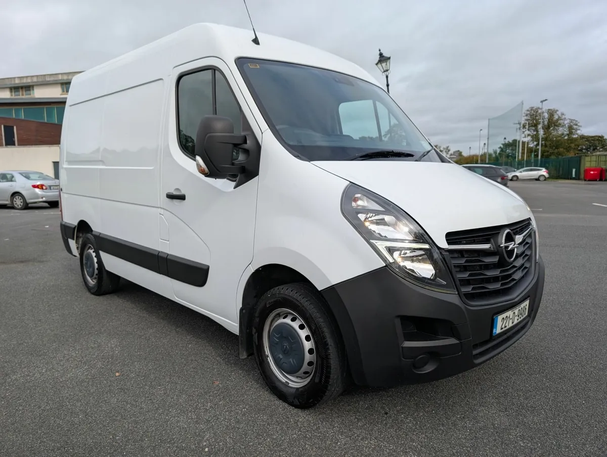 2022 OPEL MOVANO 2.3 MINT CONDITION SWB - Image 2