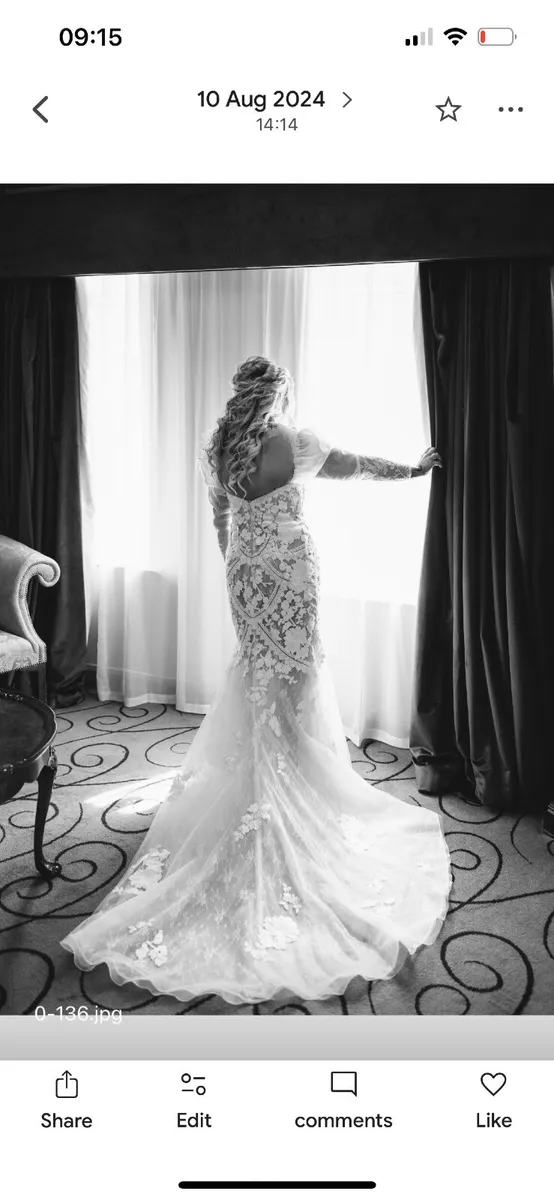 Wedding dress - Image 1