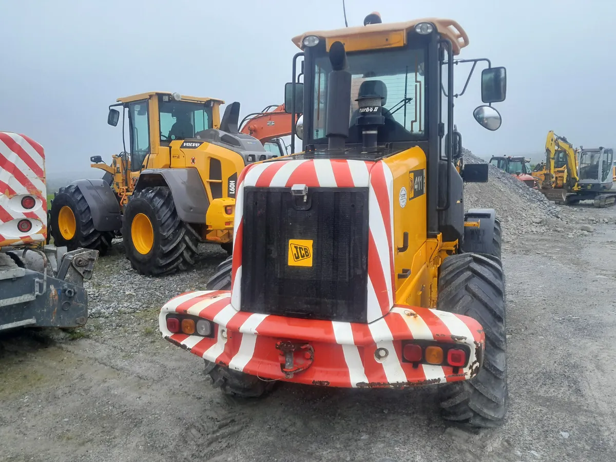 JCB 411 2008 (18025) - Image 4