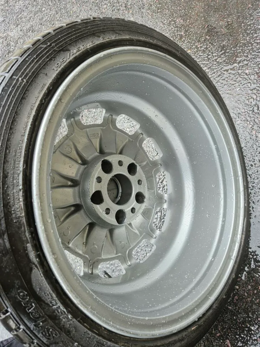 Mercedes 16" alloys - Image 3