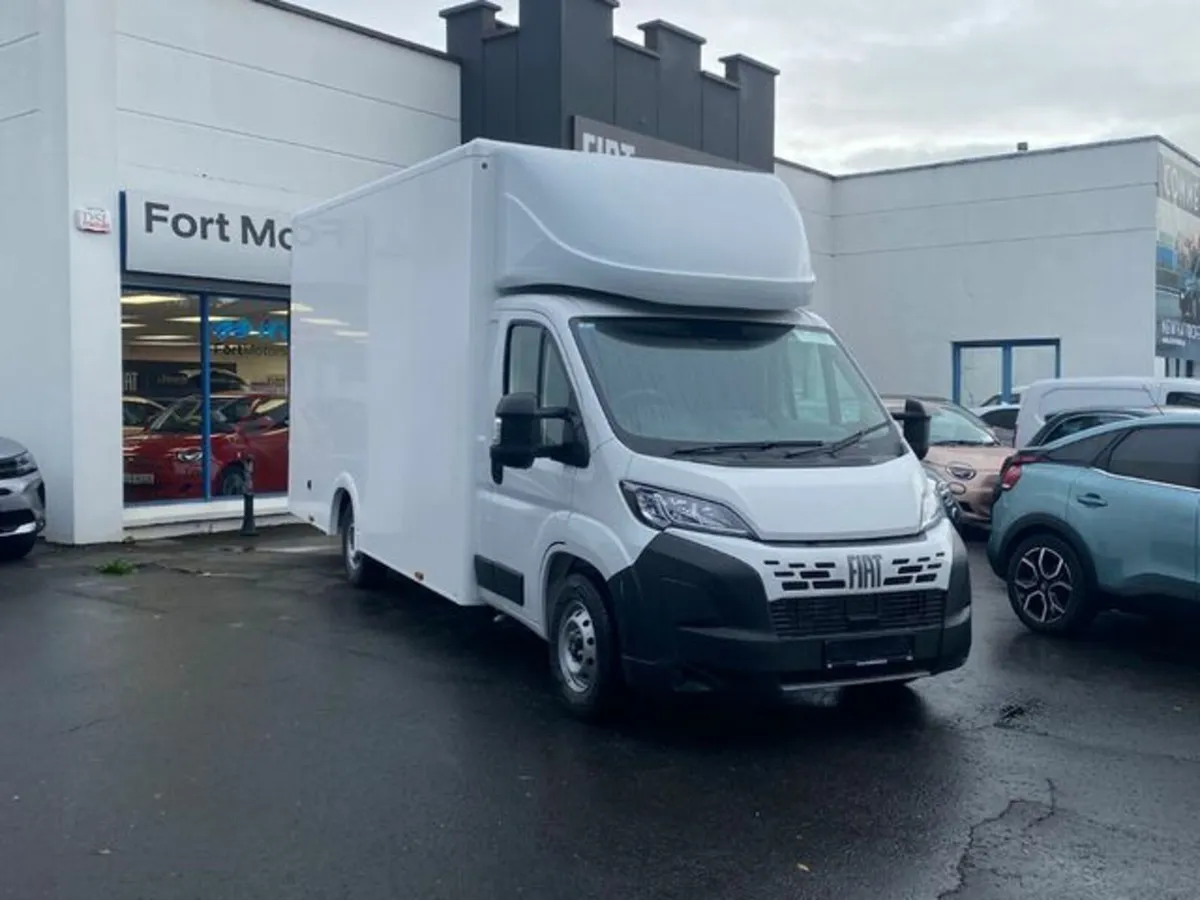 Fiat Ducato Automatic Box Body Low Floor - Image 3