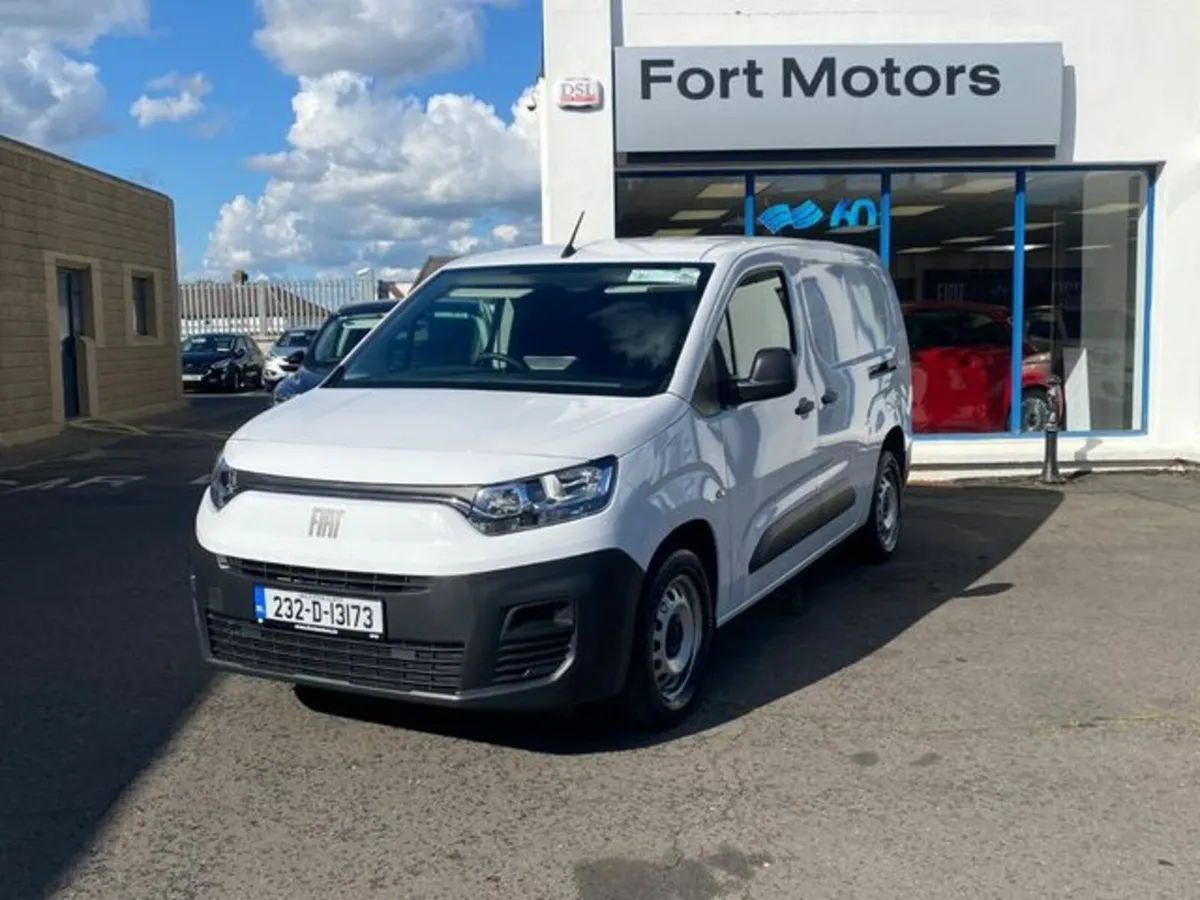 Fiat Doblo LWB 1.5 100HP 1000KG 4DR - Image 1