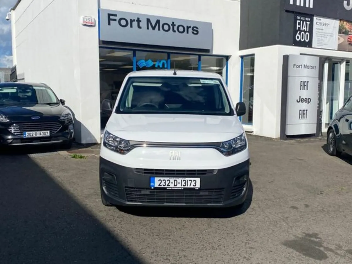 Fiat Doblo LWB 1.5 100HP 1000KG 4DR - Image 2