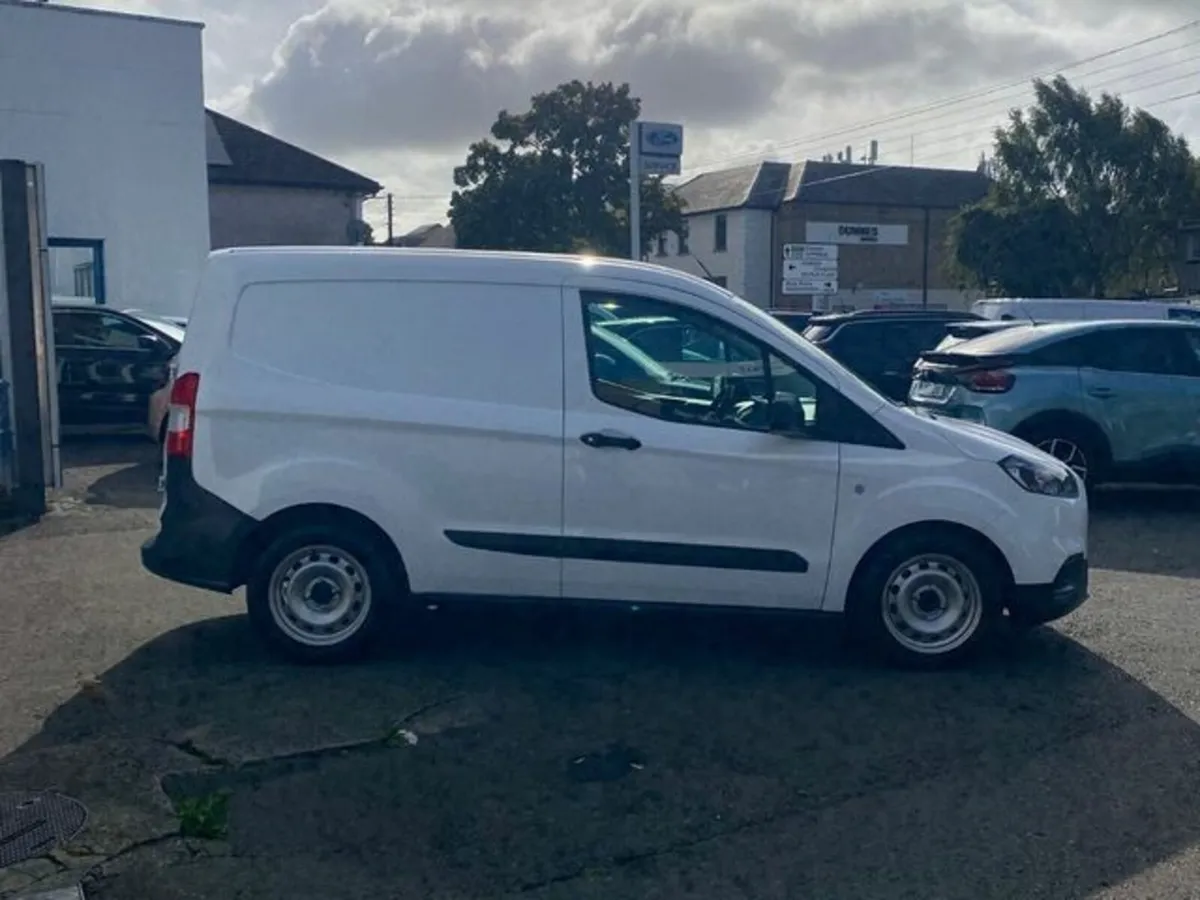Ford Transit Courier COURIER 1.5TD (75PS) €11000 + - Image 4