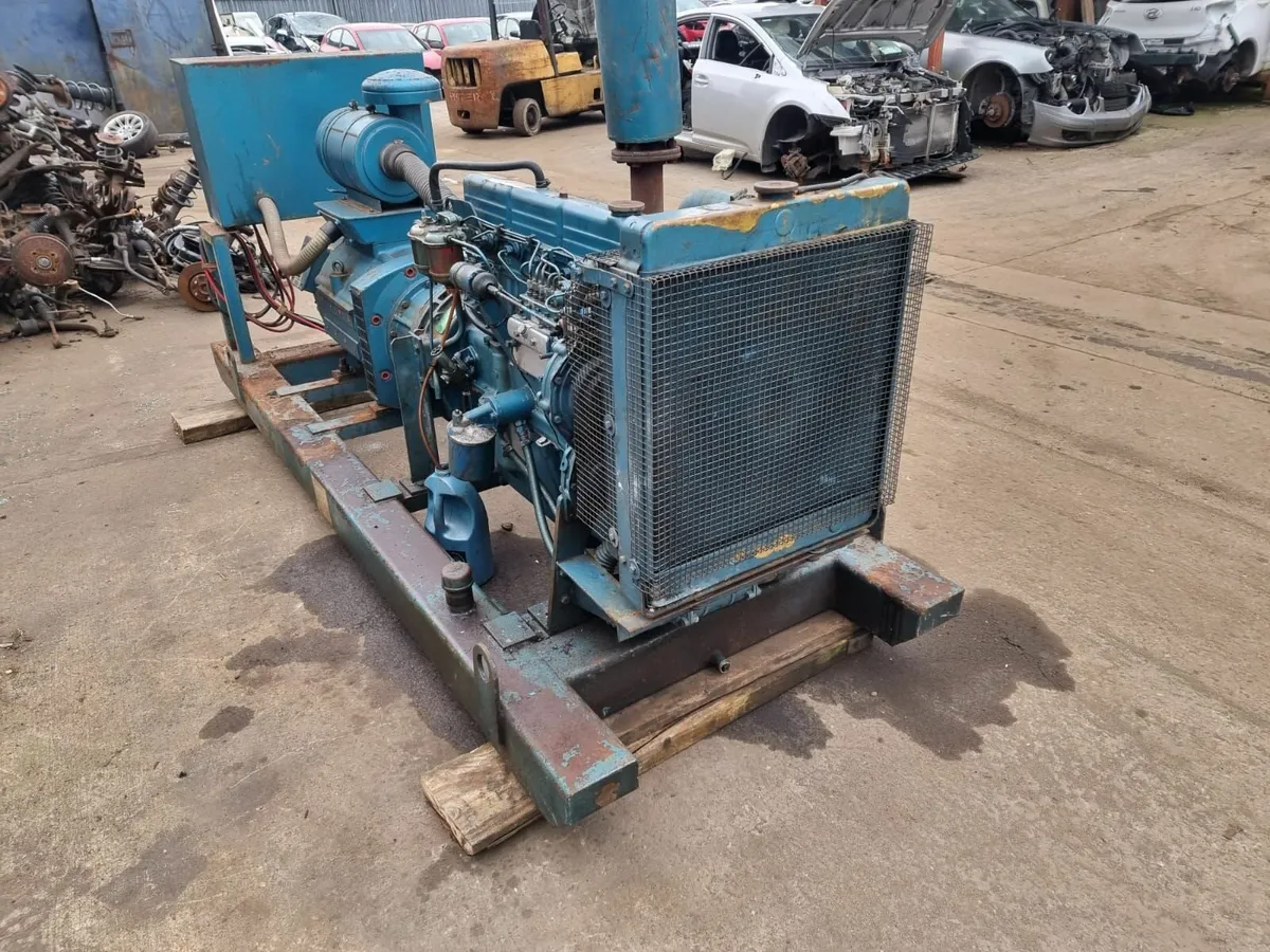 Industrial generator - Image 3