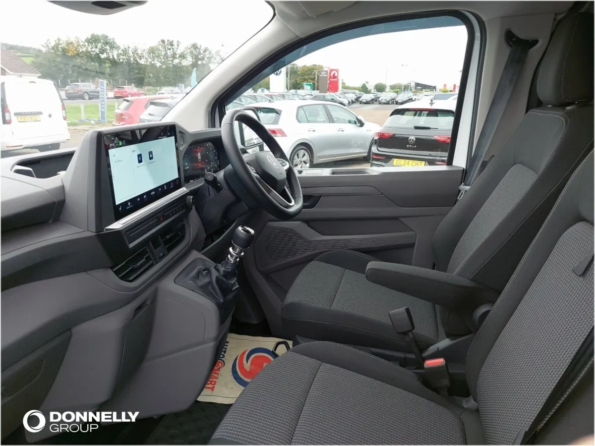 Volkswagen Transporter T32 Swb Diesel Commerce Plu - Image 2