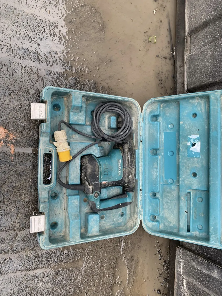 Makita Breaker - Image 2