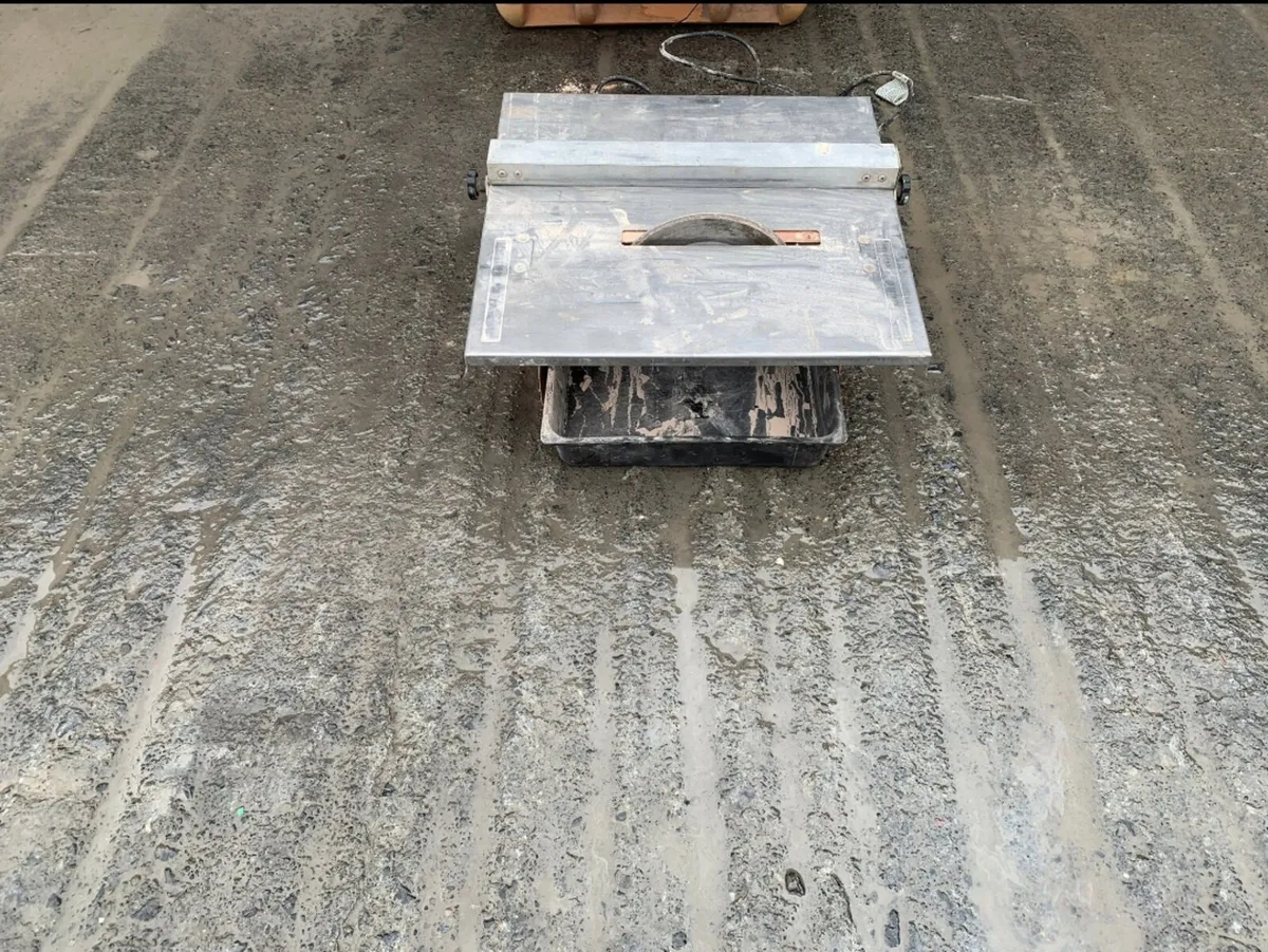 Clipper TT 180-BM Tile Saw 240V - Image 1