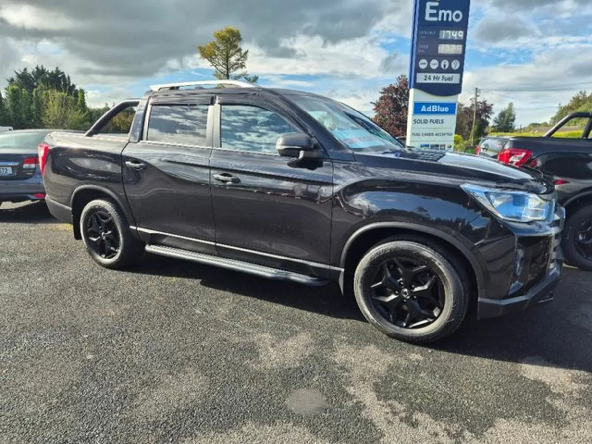 KGM Musso 2.2 DSL Crew Cab 205BHP 4X4 (FULL VAT DO - Image 2
