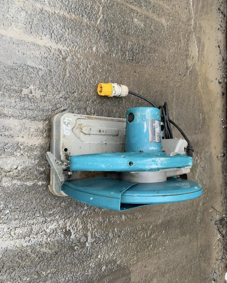 Makita 2414EN 110V Chop Saw - Image 1