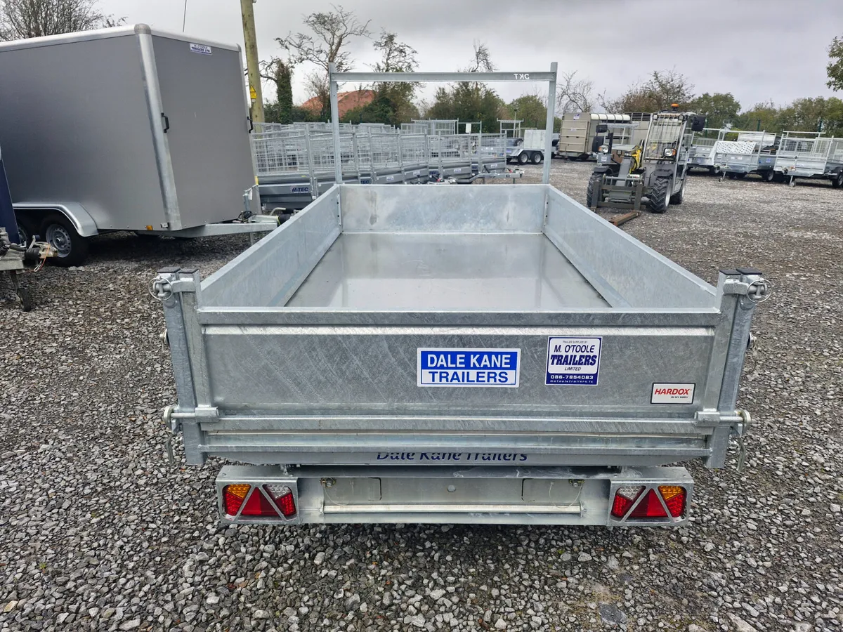DALE KANE  10' x 5'6"  TIPPING TRAILER - Image 4