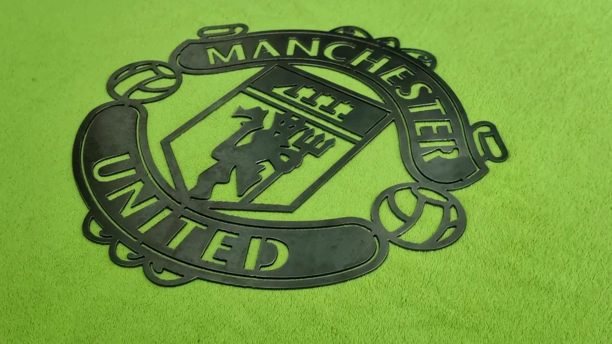 ⚽ Custom Metal Crests – Your Favourite Club, - Image 3