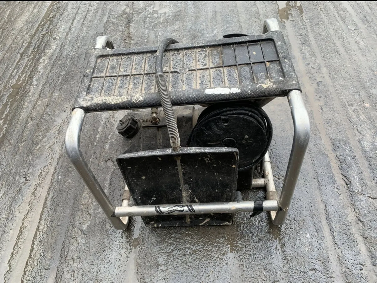 Earlex Wallpaper Steamer - Image 3