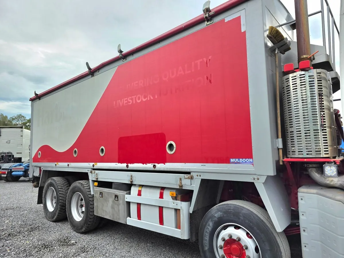 Volvo FM Bulk Blower - Image 4