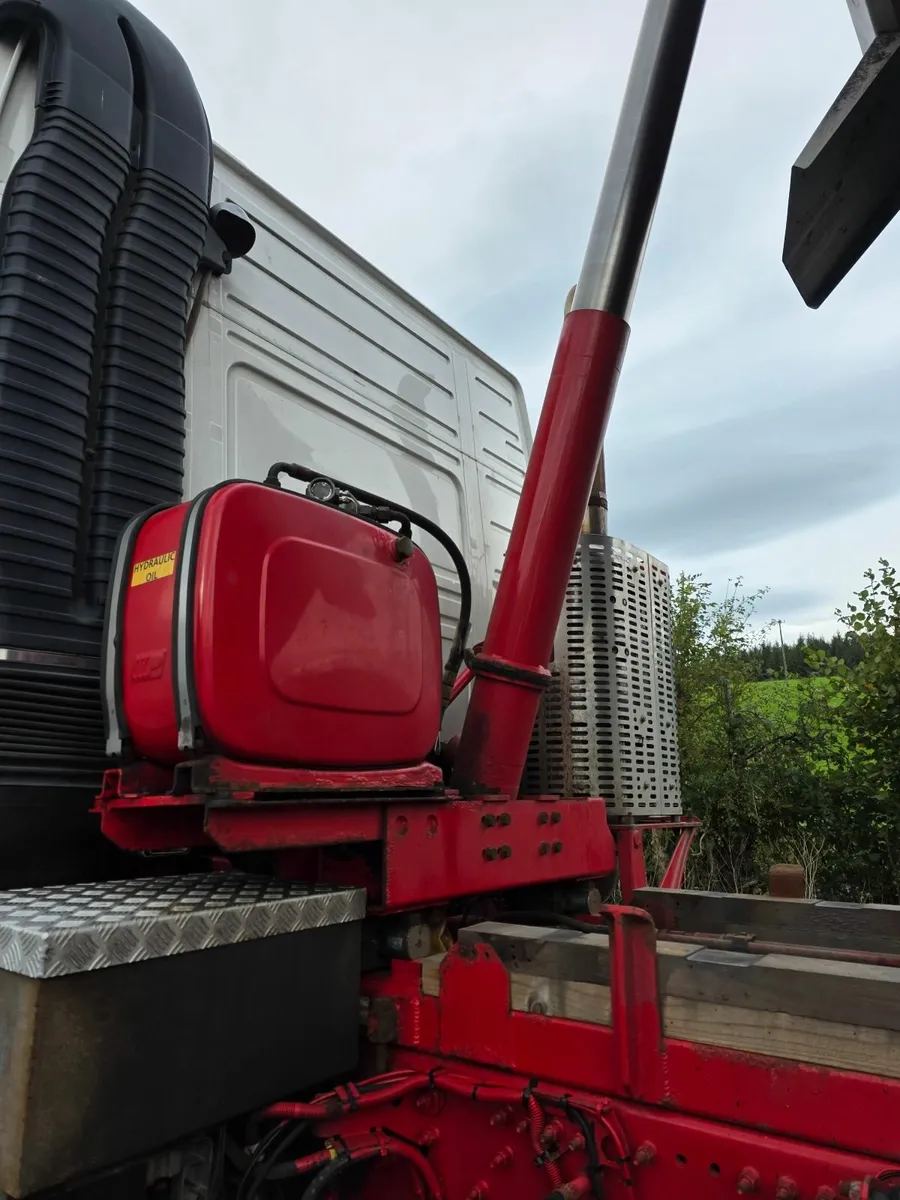 Volvo FM Bulk Blower - Image 2