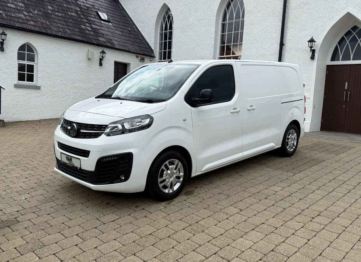 2021 (212Reg) Vauxhall Vivaro Sportive 2700 MWB - Image 3
