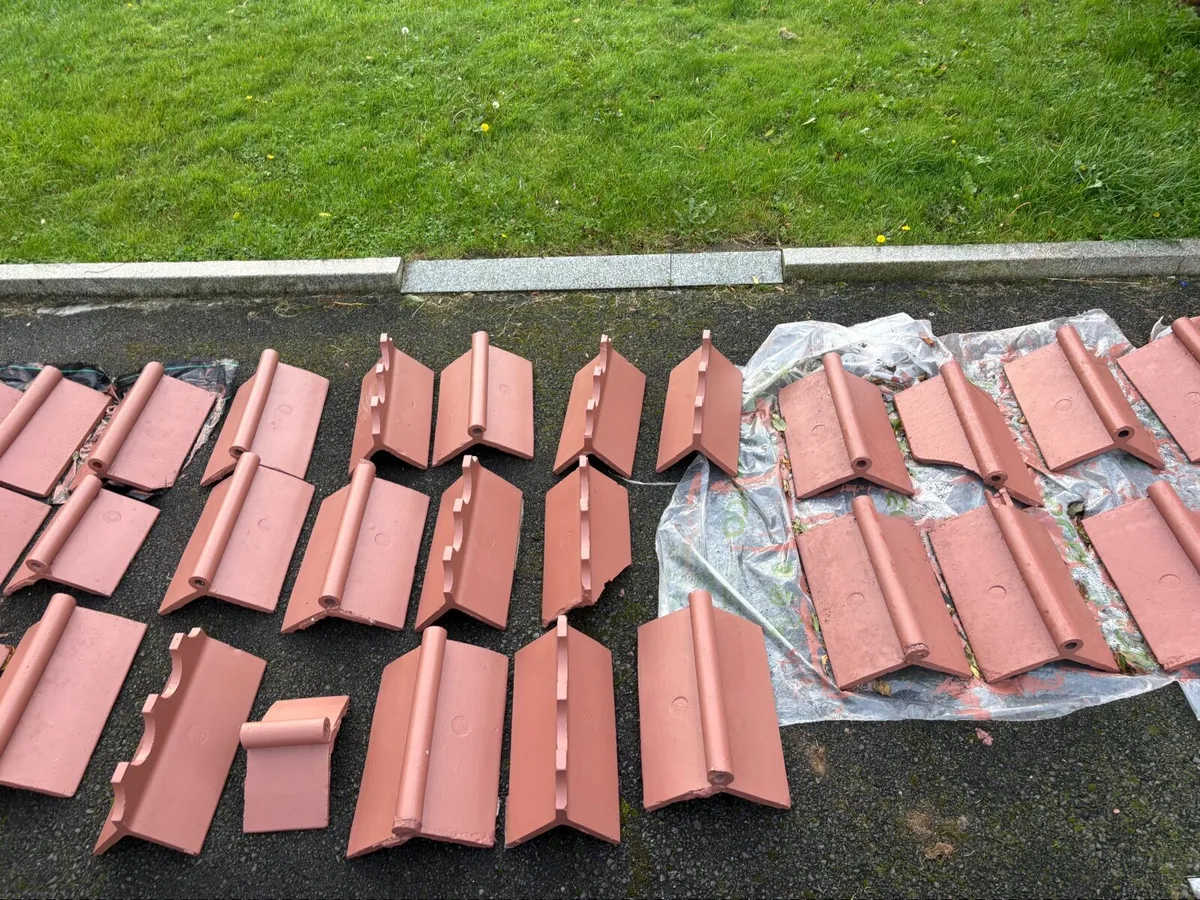 Ridge tiles - Image 1