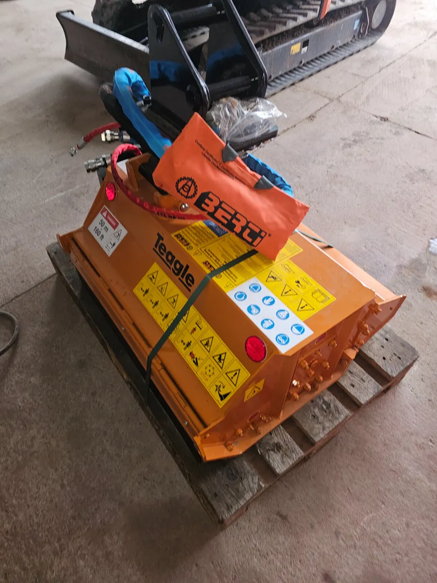 Bertie mini digger mulcher - Image 3