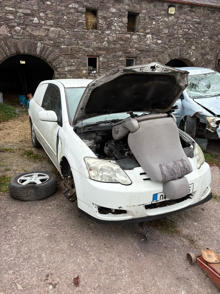 E12, avensis, auris Toyota Corolla Parts - Image 2