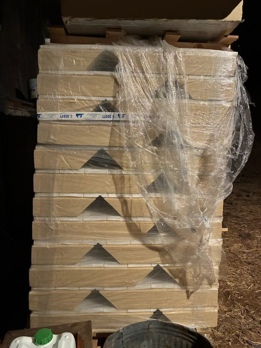 150 mm Unilin corner board insulation - Image 3