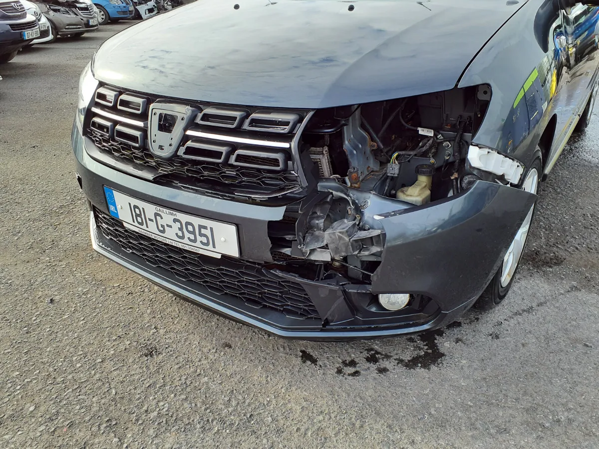 2018 Dacia Logan light damage Including parts - Image 2