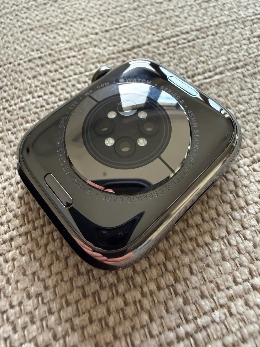 Apple Watch Series 8 Stainless Steel 45mm Cellular - Image 3