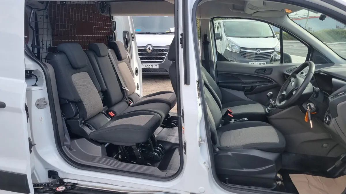 192 FORD CONNECT LWB 5 SEAT CREWCAB VAN - Image 2