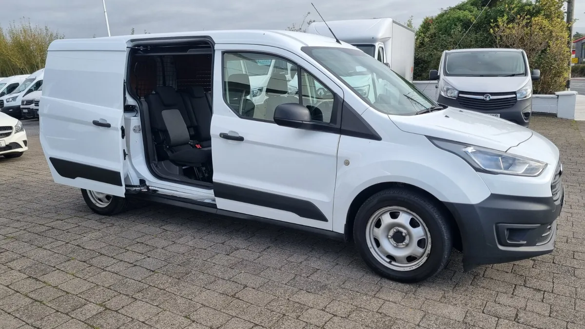 192 FORD CONNECT LWB 5 SEAT CREWCAB VAN - Image 3