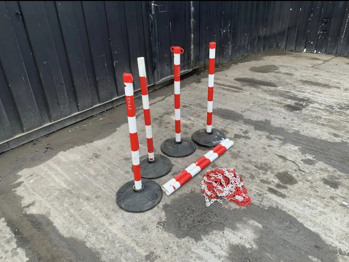 JSP Chain Barriers - Image 1