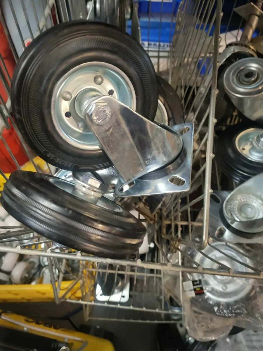 Castors - Image 1
