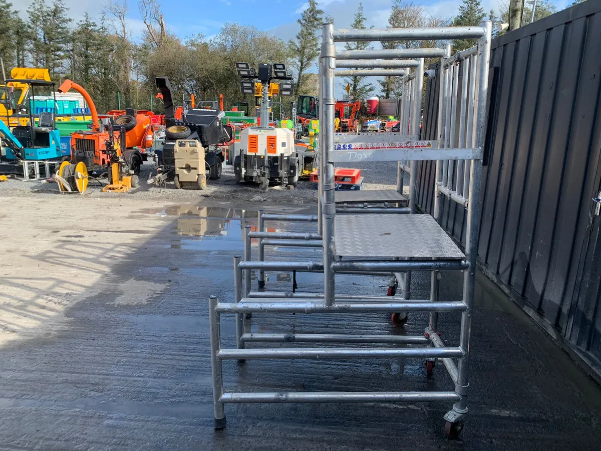 Aluminium Podium Steps - Image 4