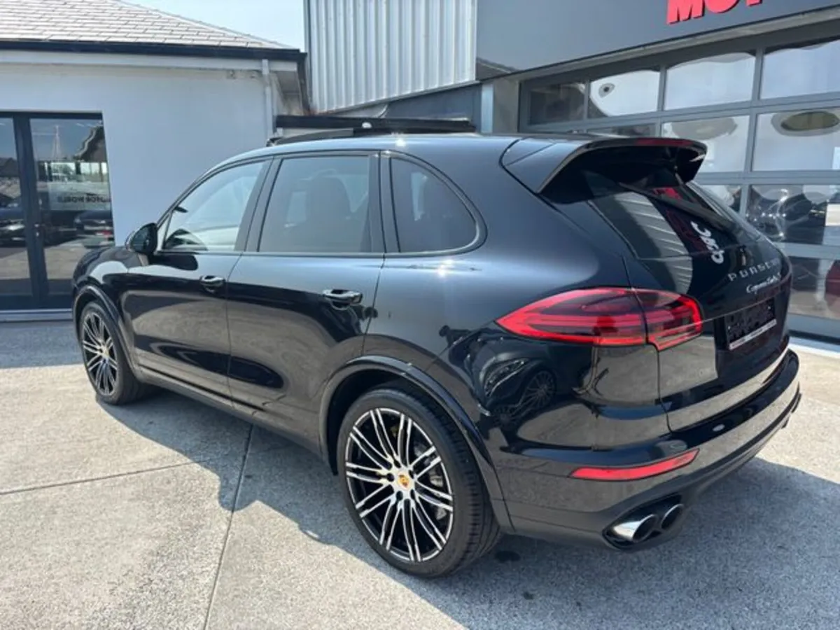 Porsche Cayenne V8 S TURBO TIPTRONIC S 562 BHP N1 - Image 2