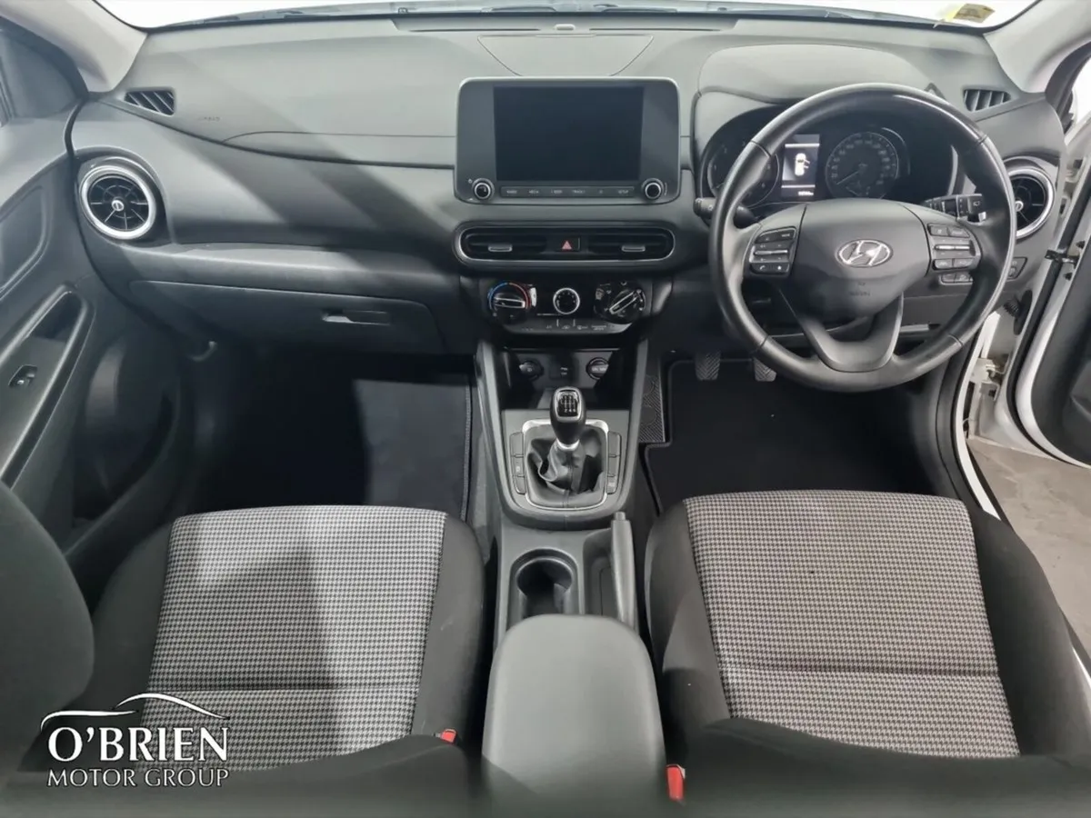 Hyundai KONA KONA COMFORT MILD HYBRID COMMERCIAL - Image 2