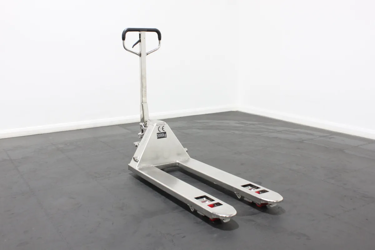 giraffe 3T Stainless Steel Manual Pallet Truck - Image 3