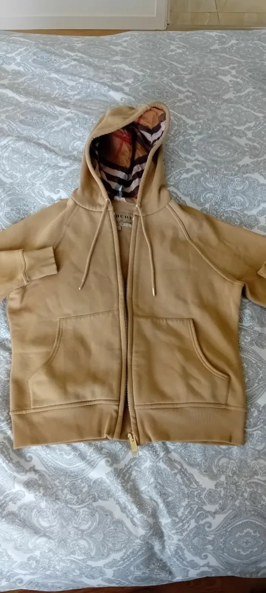Burberry medium sized beige  hoodie - Image 4