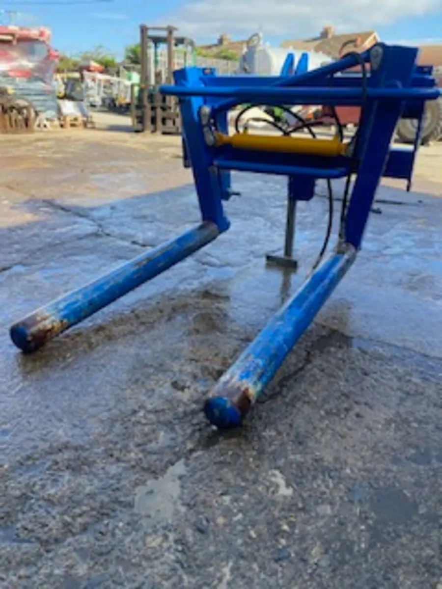 Goweil Bale handler - Image 3