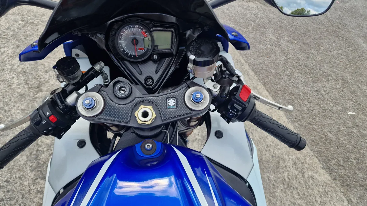 Gsxr 1000K8 @ Doyles Athlone - Image 4