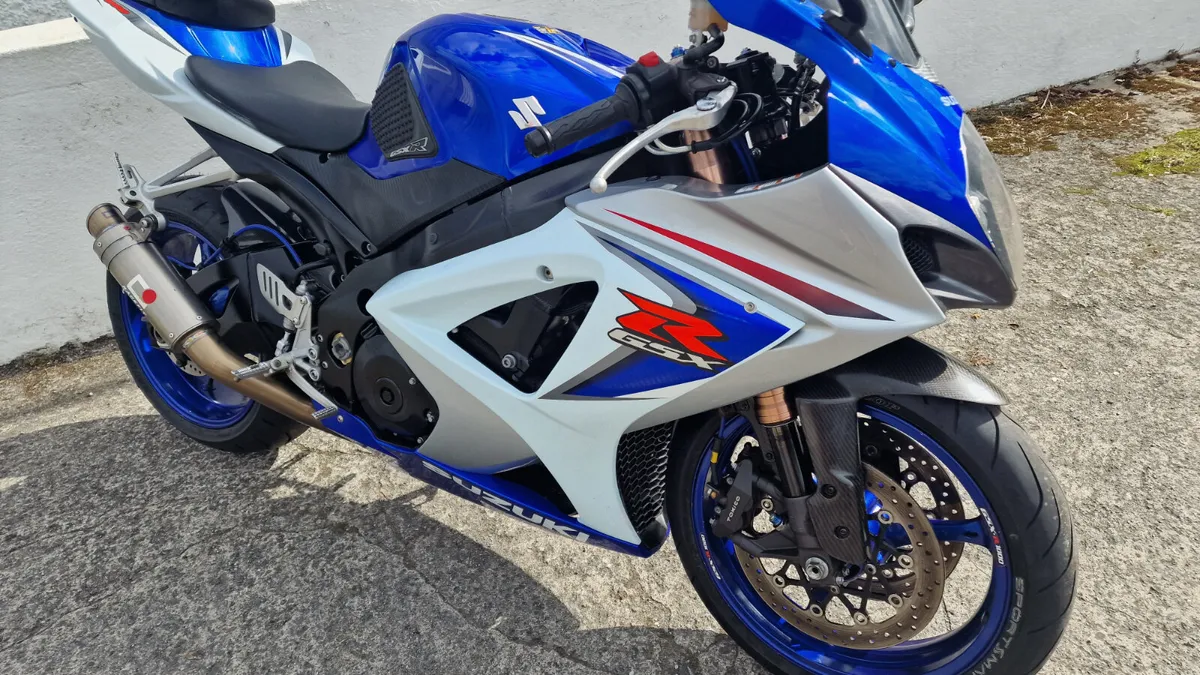 Gsxr 1000K8 @ Doyles Athlone - Image 3