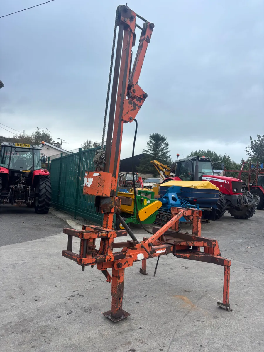 Parmiter post knocker - Image 3