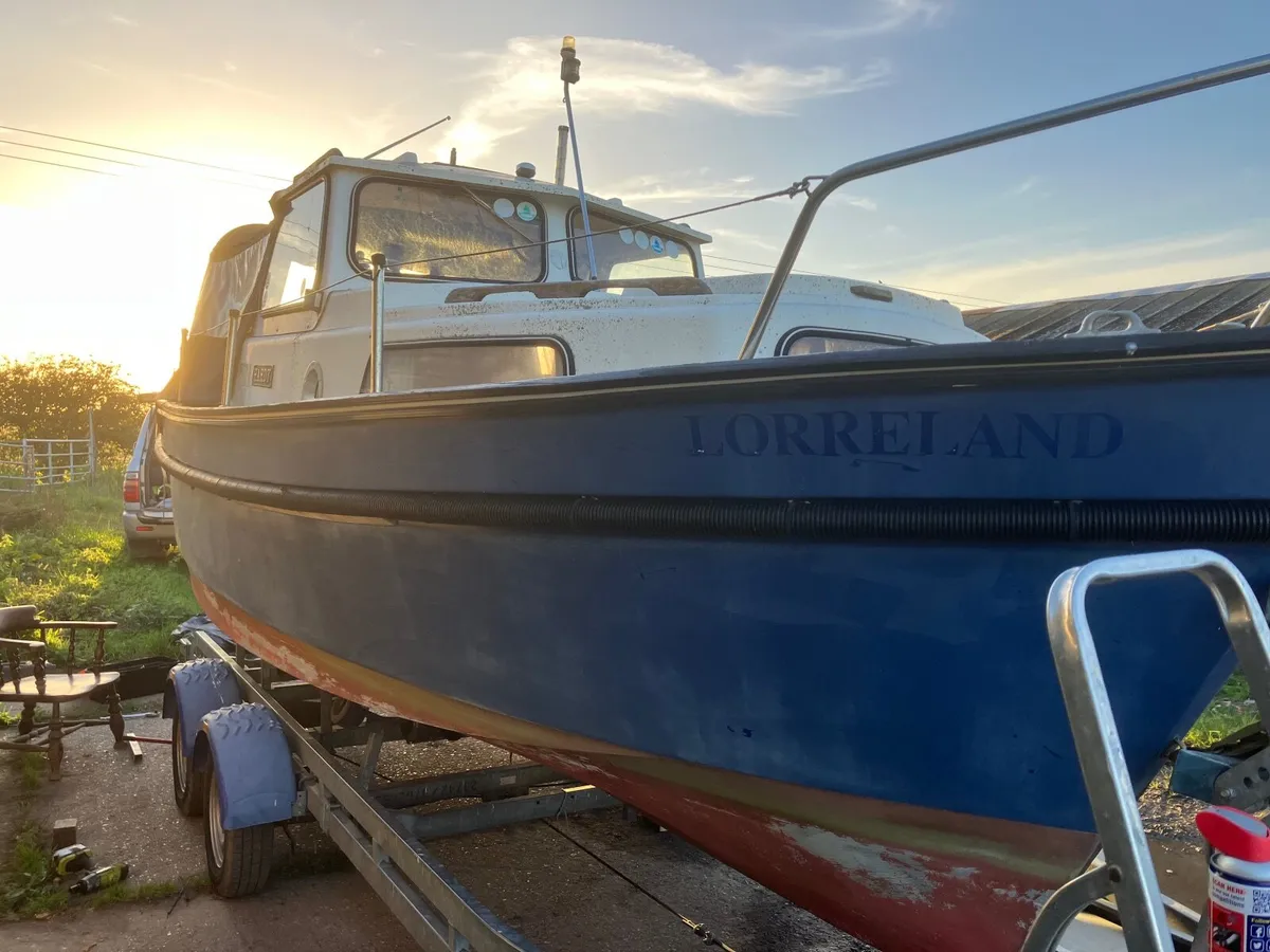 HARDY 20 FT3 BERTH BOAT NO TRAILER NO OUTBOARD - Image 1