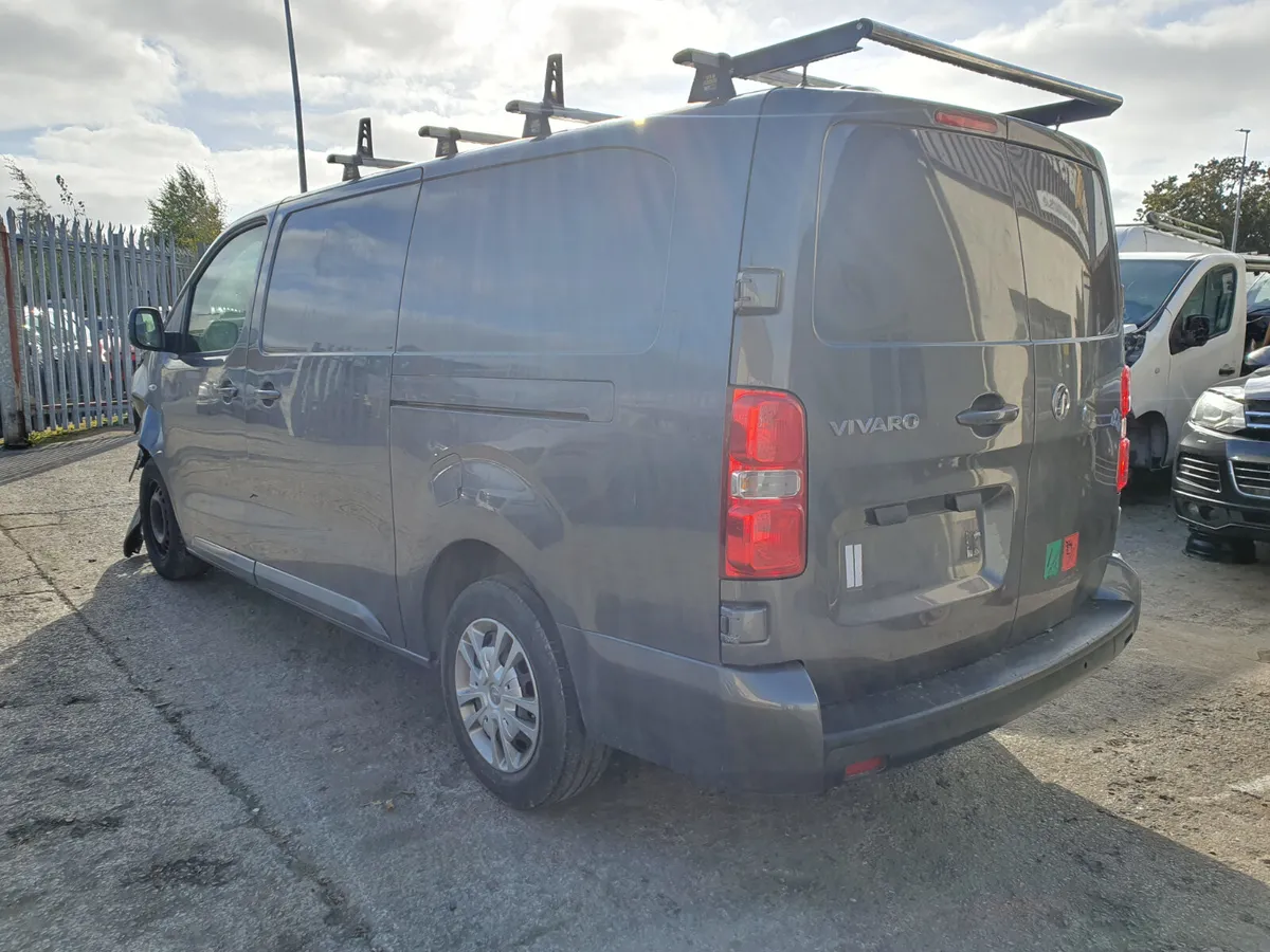 21 OPEL VIVARO  2.O D FOR BREAKING - Image 4