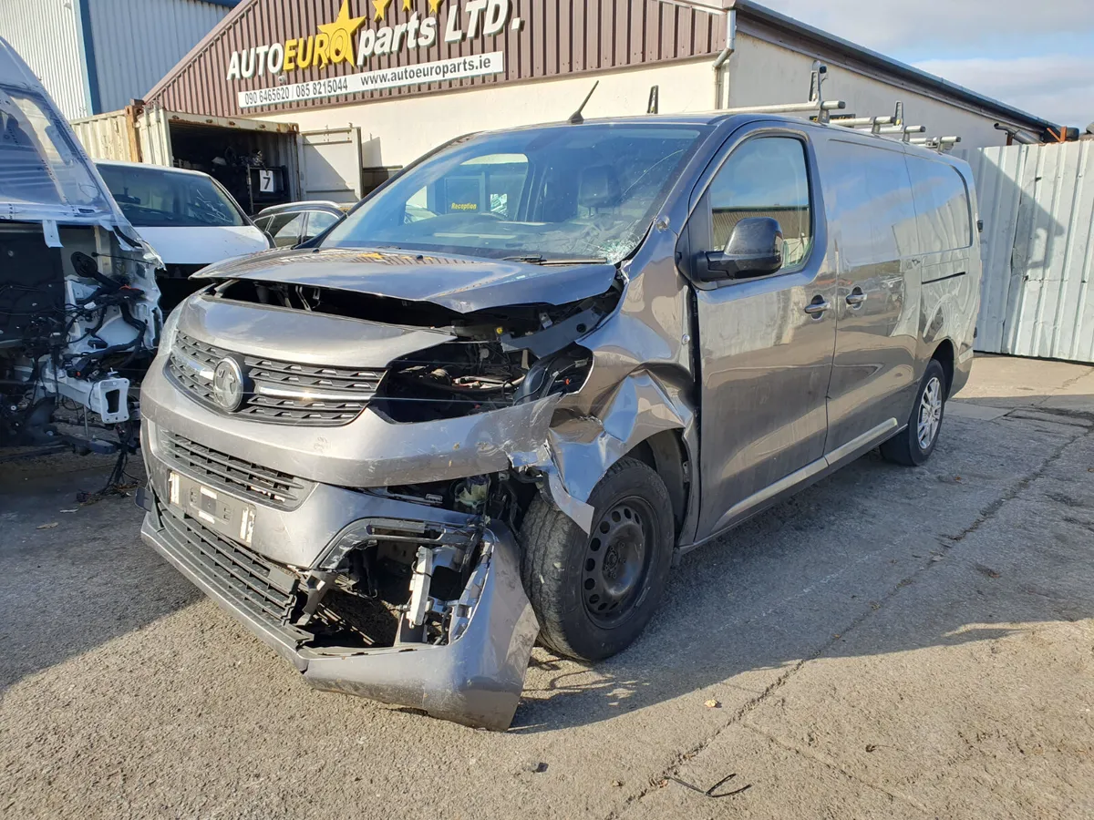 21 OPEL VIVARO  2.O D FOR BREAKING - Image 1