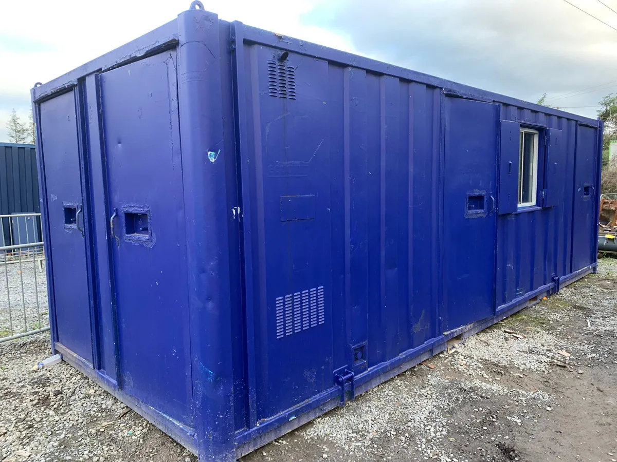 25ft x 9ft Welfare Unit with Office - Image 1